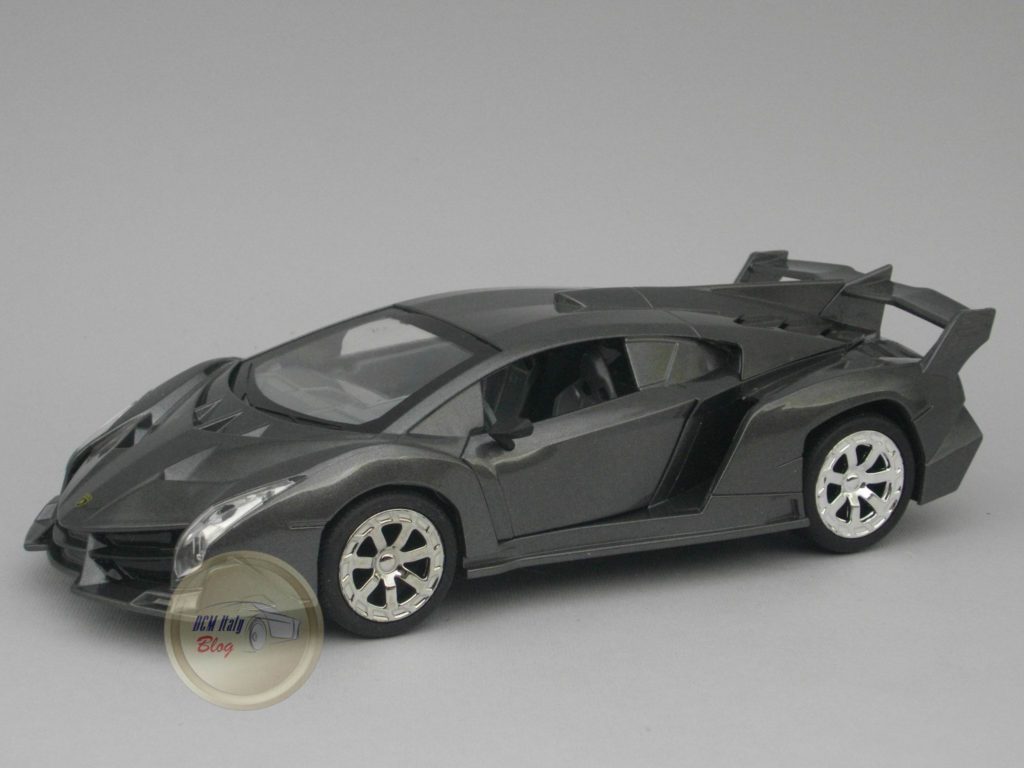 Auto Drive - Lamborghini Veneno - 01