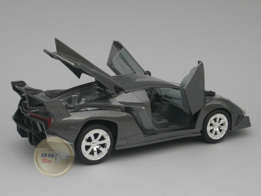 Auto Drive - Lamborghini Veneno - 02