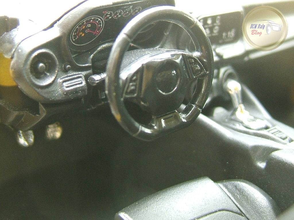 Chevrolet Camaro SS (2016) Wide-Body interior