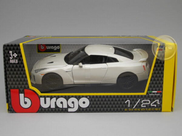Nissan GT-R (2017) 1:24 Burago