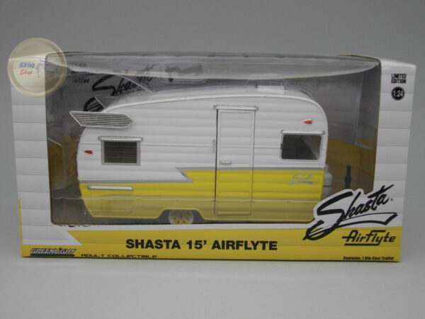 Shasta Airflyte Caravan (2015)