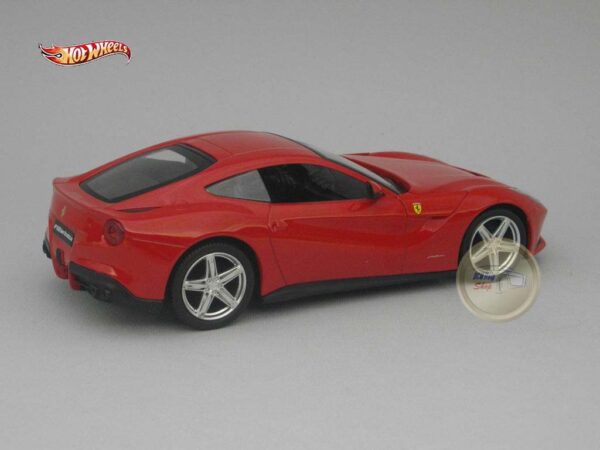 Ferrari F12 Berlinetta 1:24 Hot Wheels