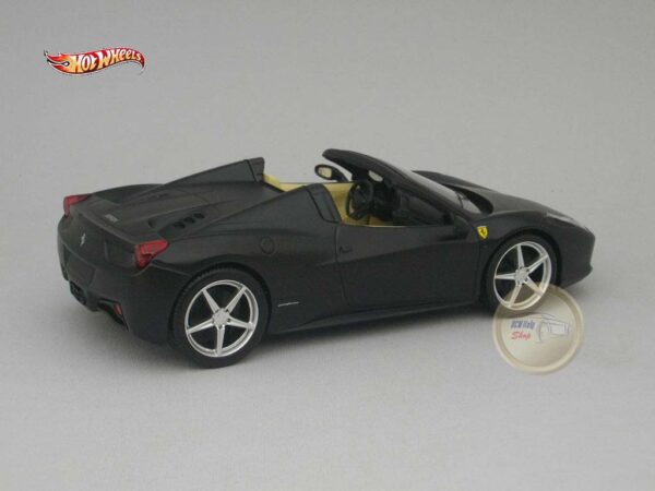 Ferrari 458 Spider 1:24 Hot Wheels