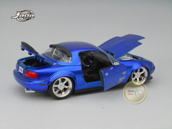 Mazda Miata (1990) 1:24 Jada Toys