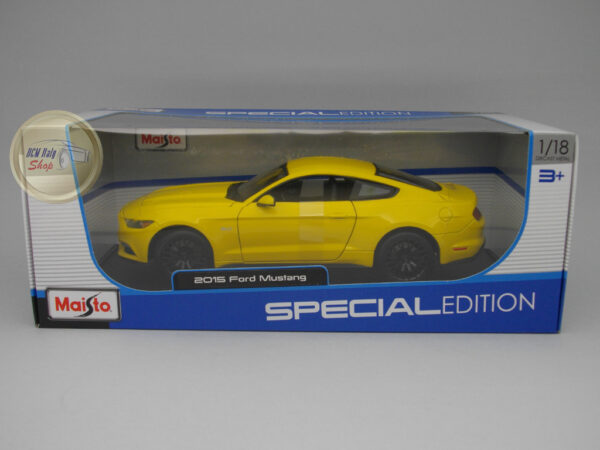 Ford Mustang (2015) 1:18 Maisto