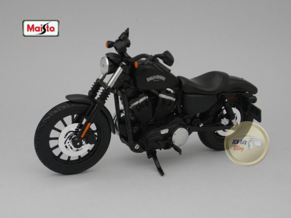 Harley Davidson Spoortster Iron 883 (2014) 1:12 Maisto