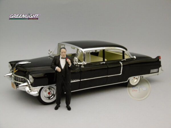 Cadillac Fleetwood Series 60 Special (1955) “The Goldfather” 1:18 Greenlight
