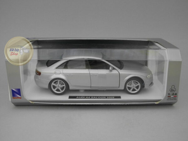Audi A4 Saloon (2008) 1:24 New Ray
