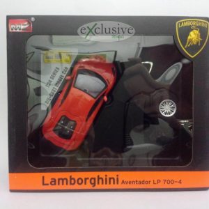 Lamborghini Avebtador LP 700-4