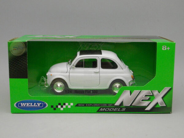 Fiat Nuova 500 1:24 Welly