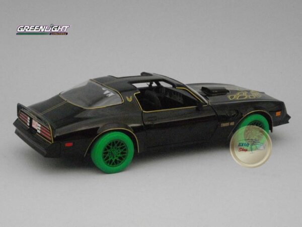 Pontiac Trans AM (1977) “Smokey and the Bandit” – Limited Edition 1:24 Greenlight
