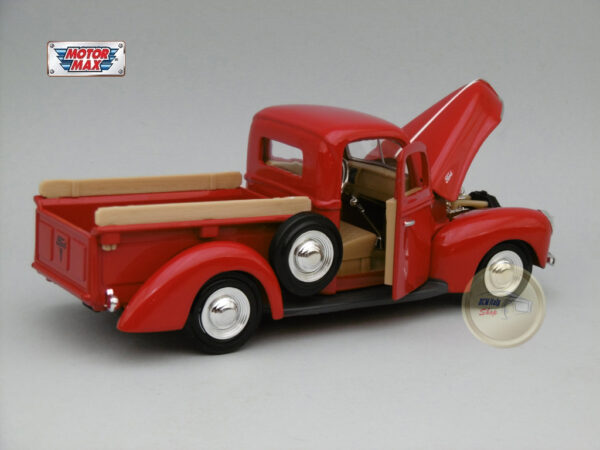 Ford Pick-up (1940) 1:24 Motormax