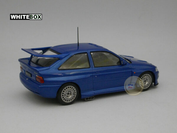 Ford Escort RS Cosworth 1:24 Whitebox
