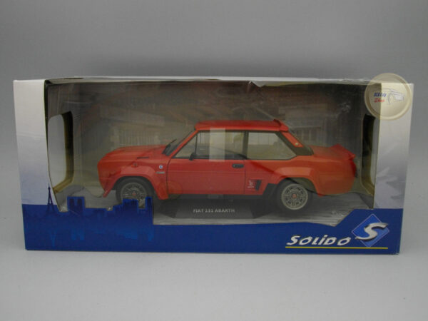 Fiat 131 Abarth (1980) 1:18 Solido