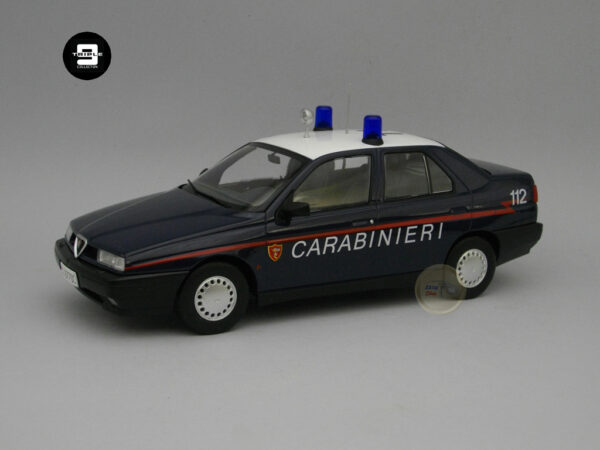 Alfa Romeo 155 (1996) “Carabinieri” 1:18 Triple9