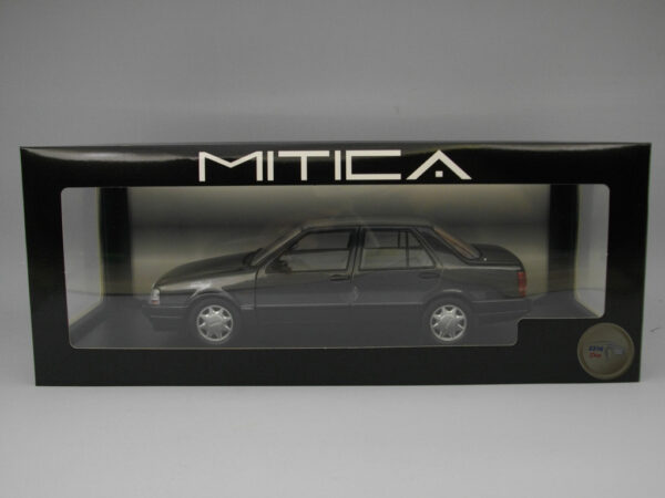 Lancia Thema Turbo 16V LX (1991) 1:18 Mitica Diecast