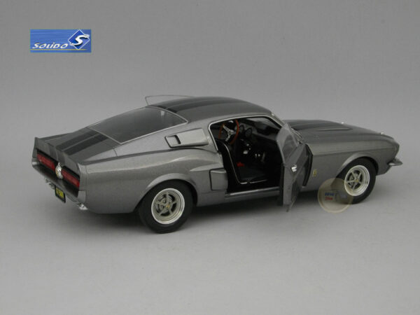 Shelby GT500 (1967) 1:18 Solido