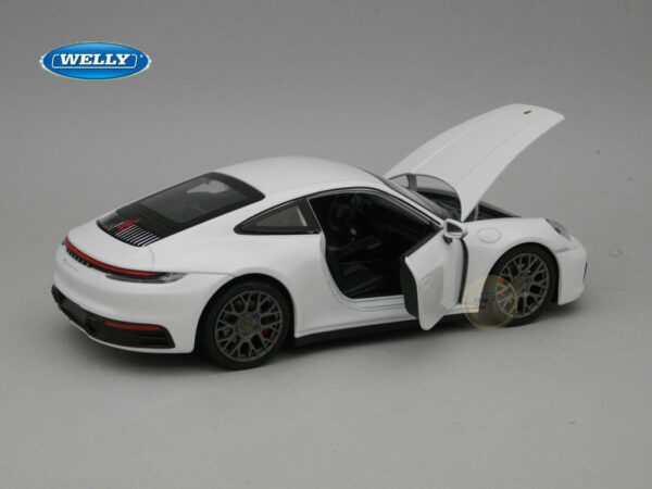 Porsche 911 Carrera 4S 1:24 Welly